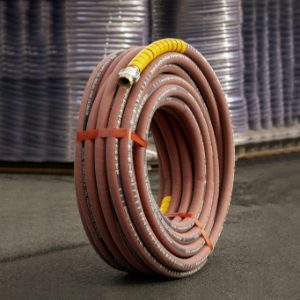 TECOIL V® Heavy-Duty Oil Reeling Hose - Red SBR/NBR, 35mm ID, 16 Bar - 200ft long 1.5" Male + Female Swivel ends